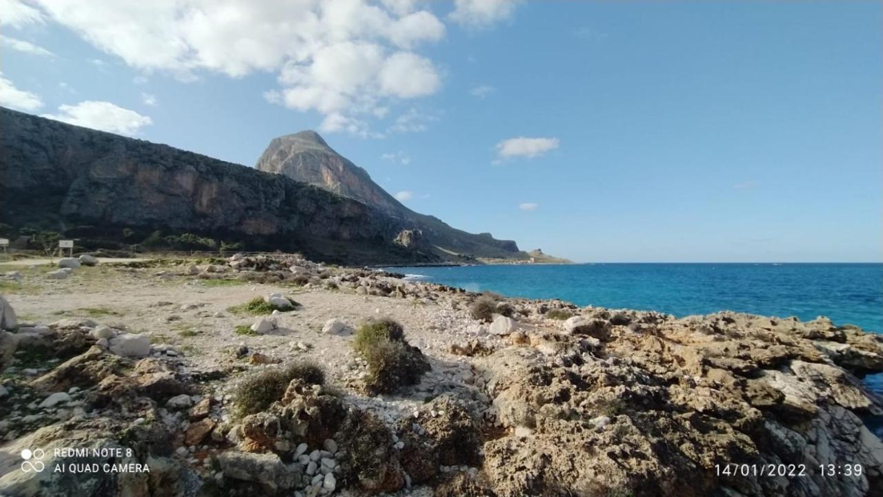 Case Cala Bucerno Castelluzzo Eksteriør billede